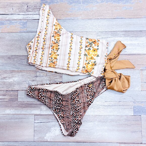 CAPITTANA Floral & Leopard Print Swimsuit | Beige One-Shoulder Swimsuit | Large* - Picture 2 of 6